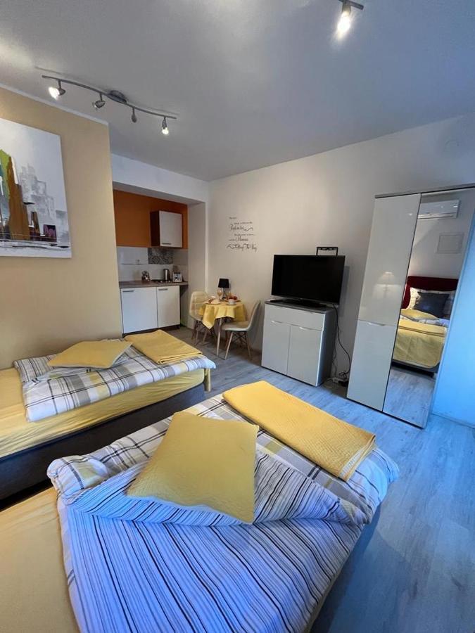 Titius Apartment 斯克拉丁 外观 照片