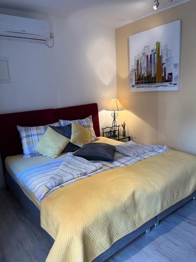Titius Apartment 斯克拉丁 外观 照片